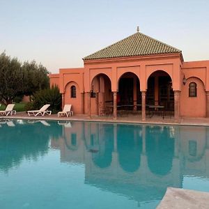 Villa Avec Piscine A Marrakech